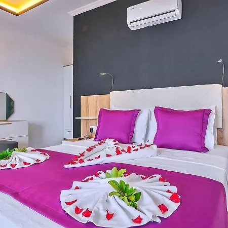 Villa Uezuemlue 1 Bedroom Secluded With Private Pool Hot Tub