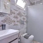 Vilă Uezuemlue 1 Bedroom Secluded With Private Pool Hot Tub