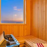 Vilă Uezuemlue 1 Bedroom Secluded With Private Pool Hot Tub *