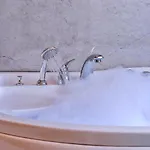 Uezuemlue 1 Bedroom Secluded With Private Pool Hot Tub *
