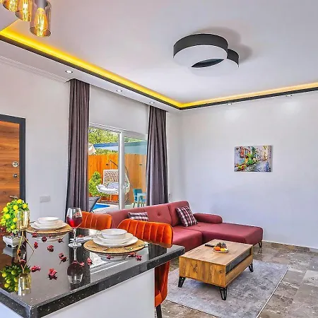 Uezuemlue 1 Bedroom Secluded With Private Pool Hot Tub Kalkan