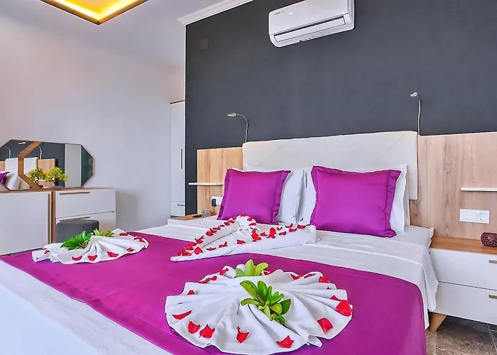 别墅 Uezuemlue 1 Bedroom Secluded With Private Pool Hot Tub