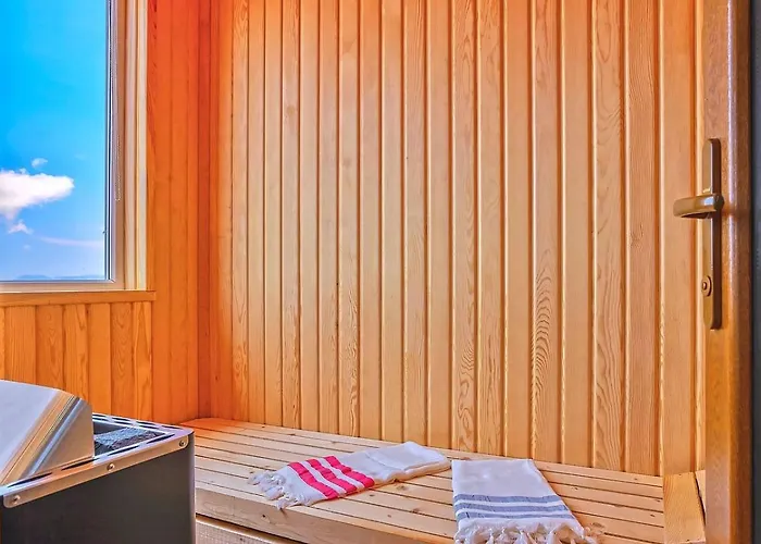 ヴィラ Uezuemlue 1 Bedroom Secluded With Private Pool Hot Tub *